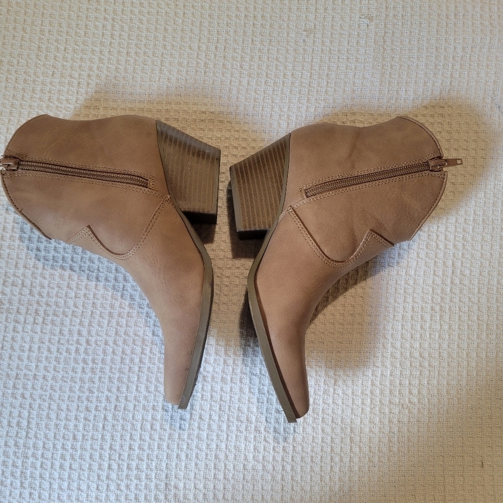 Indigo Tan Leather Ankle Boots - Picture 9 of 10